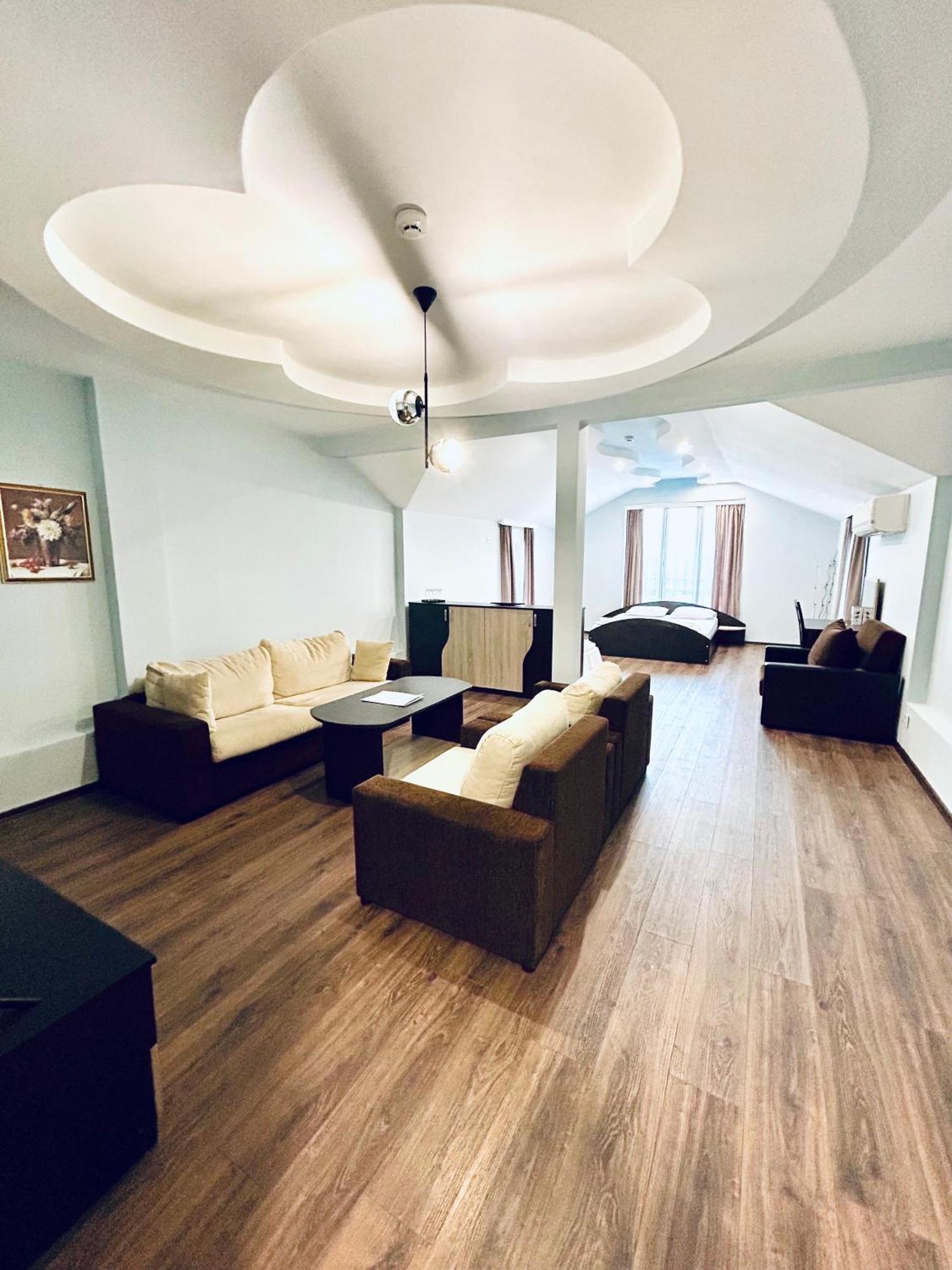 Meatsa Hotel Kŭrdzhali Eksteriør bilde