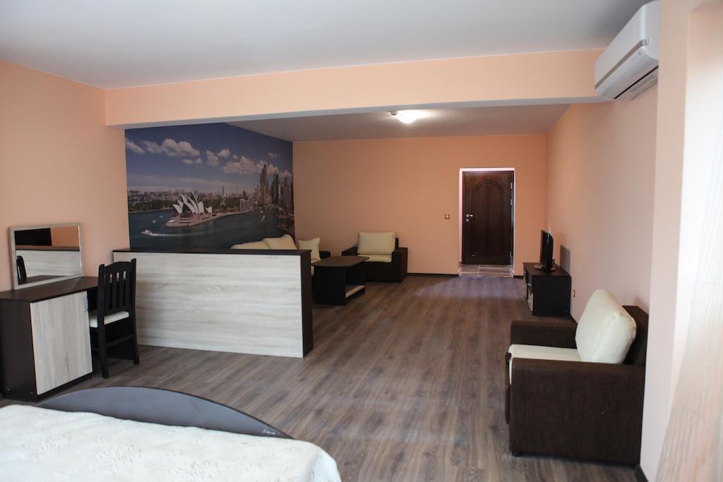 Meatsa Hotel Kŭrdzhali Rom bilde